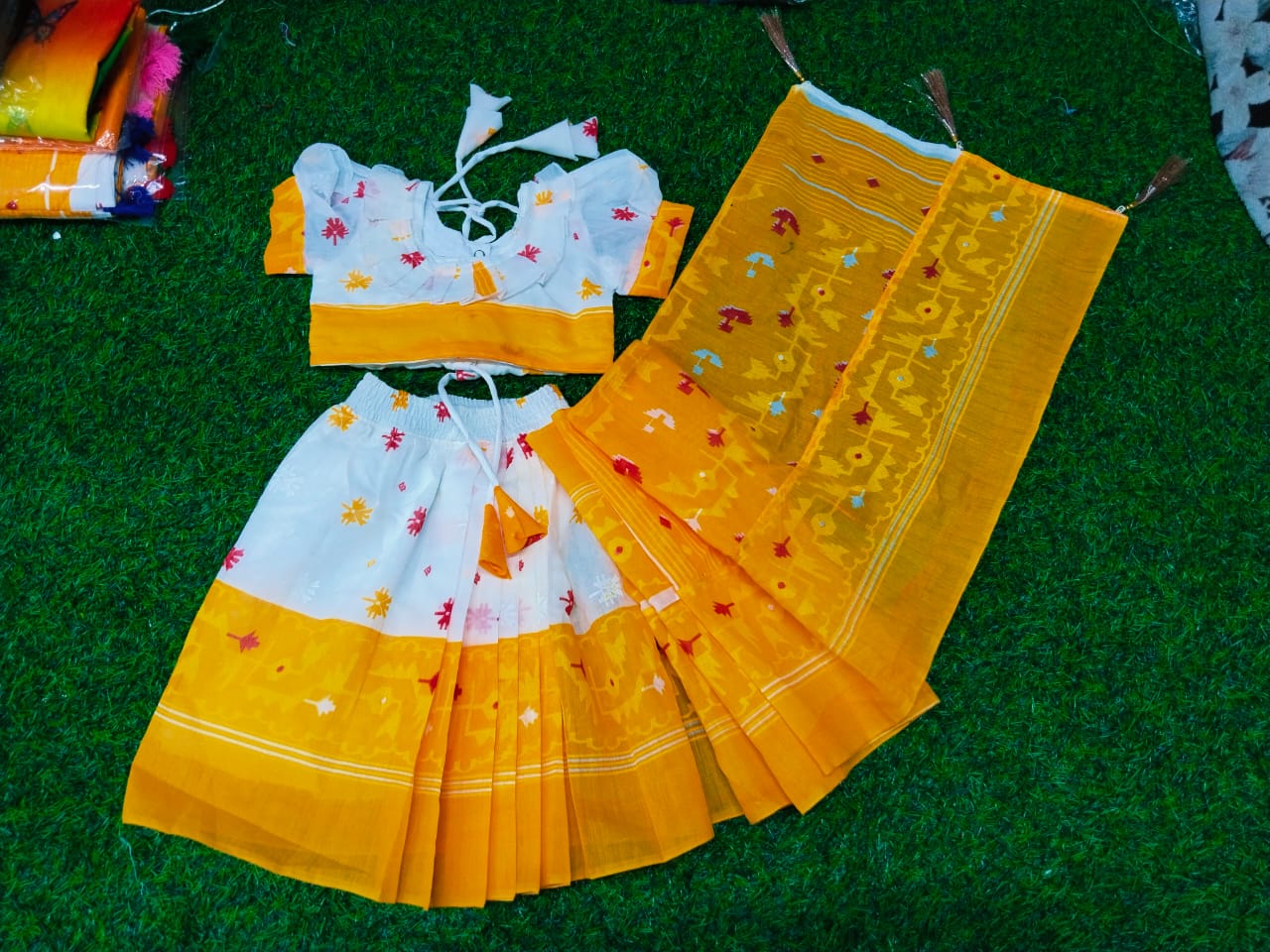 13 Ready Saree